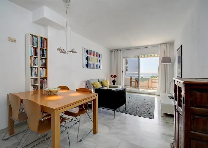 Boulevard 205 Apartment *